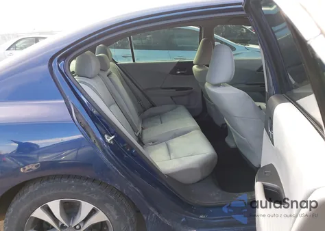 2015 Honda Accord Lx z USA, uszkodzony, nr VIN 1HGCR2F33FA107306